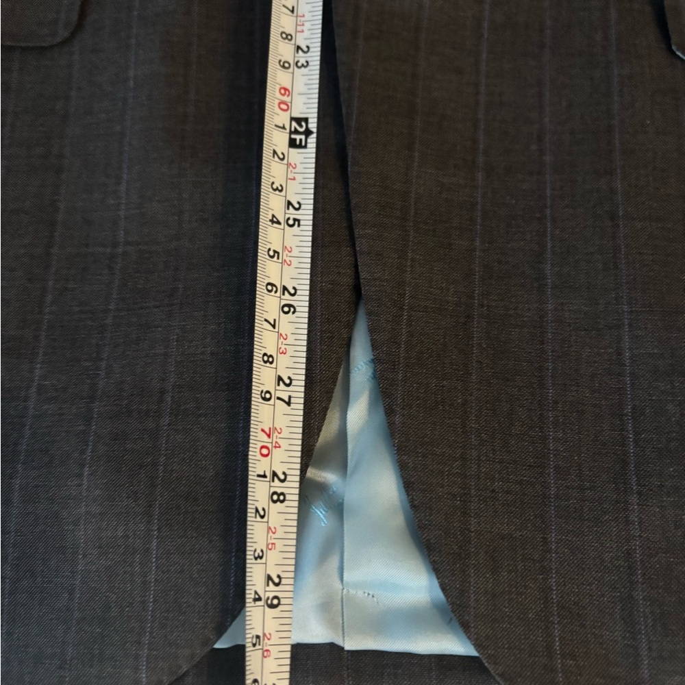 Isaia Charcoal Pinstripe Blazer - IT 50R - Picture 15 of 16
